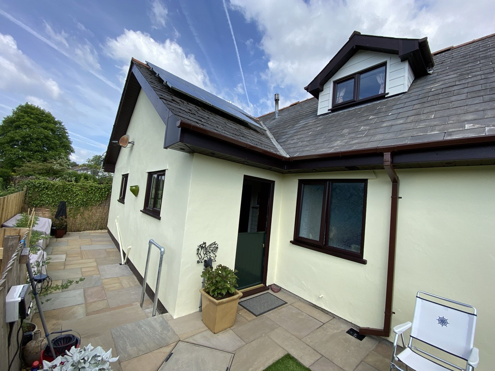 Rosewood windows & roofline